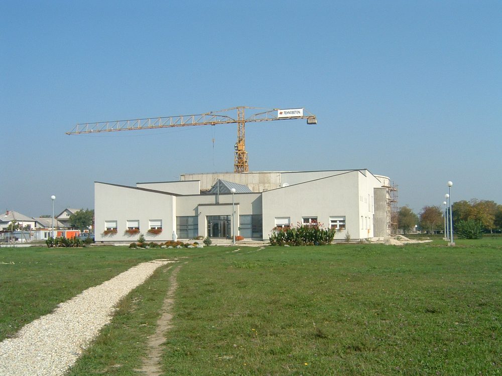 Gradnja crkve - Rujan 2003